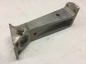 RH Support Assy Main Landing Gear 2041003-14, Cessna Cardinal 177RG